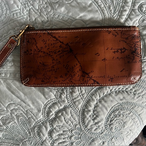 Patricia Nash St. Corce Wristlet Rust Riot Big Map Print - Picture 7 of 13